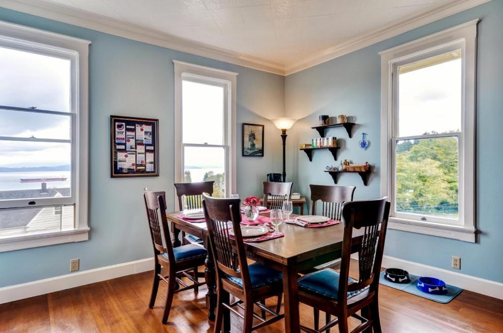 Astoria Painted Lady Historic Apt With River View! Ngoại thất bức ảnh