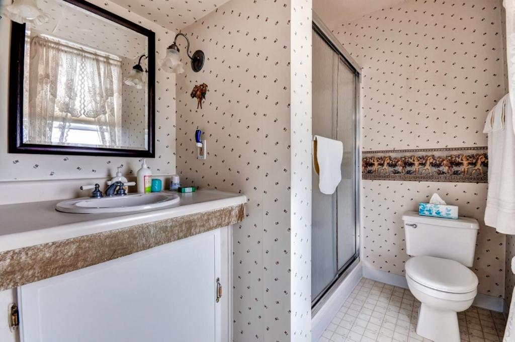 Astoria Painted Lady Historic Apt With River View! Ngoại thất bức ảnh